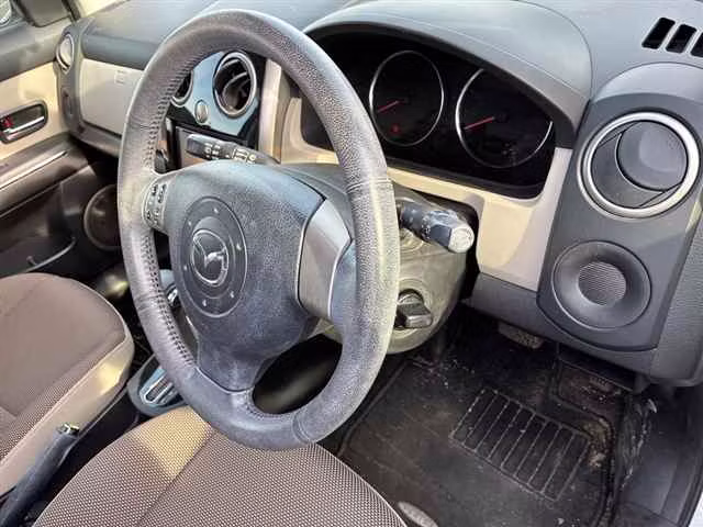 MAZDA VERISA