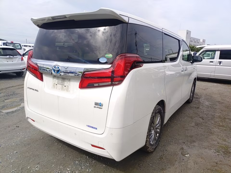 TOYOTA ALPHARD