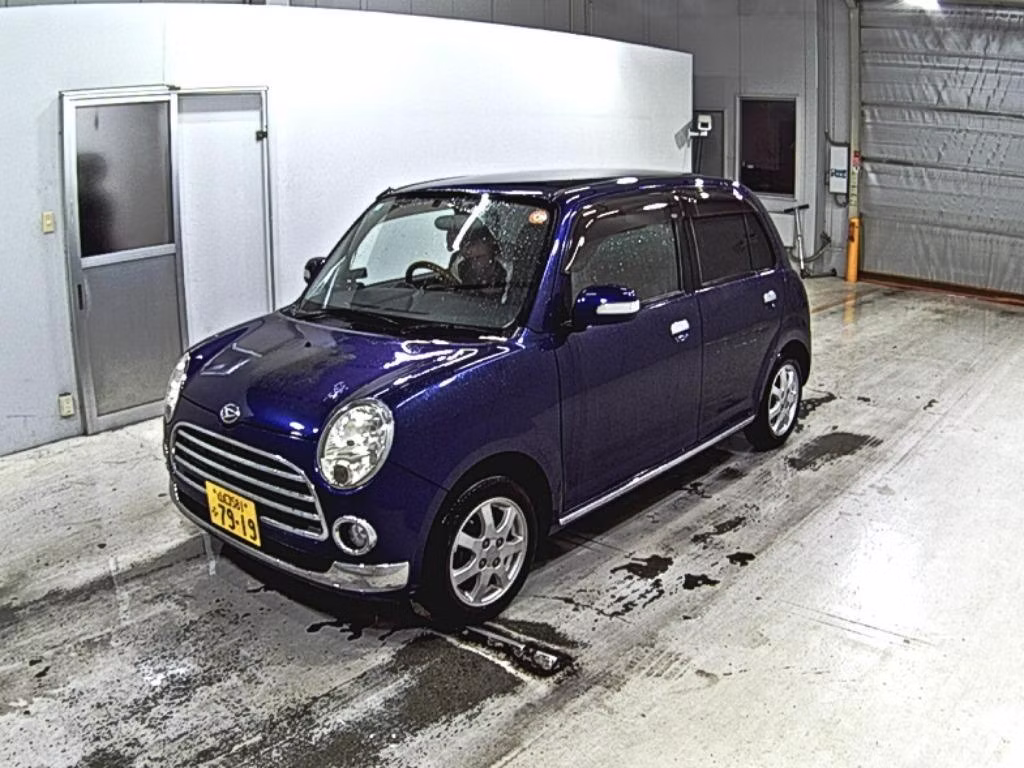 DAIHATSU MIRA GINO