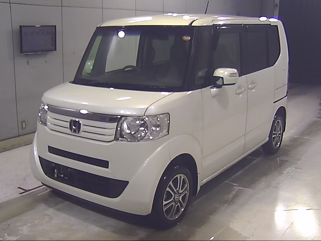 HONDA N-BOX