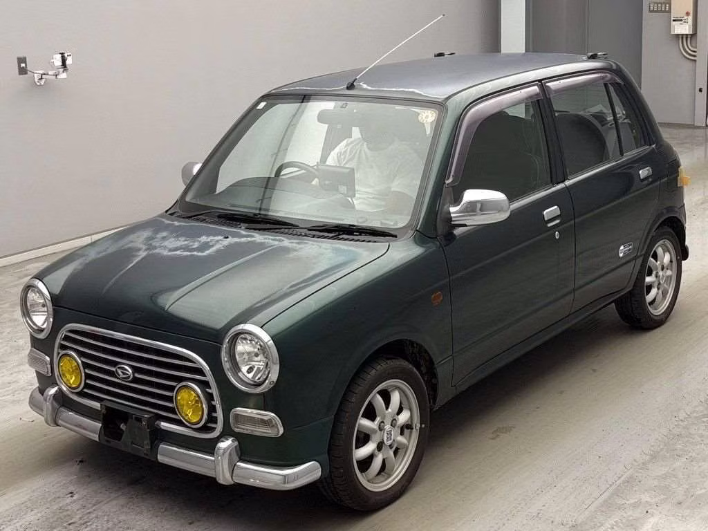 DAIHATSU MIRA GINO