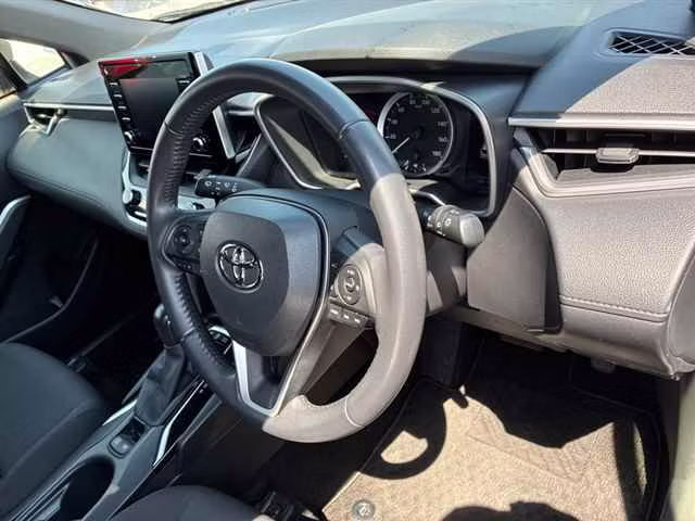 TOYOTA COROLLA CROSS
