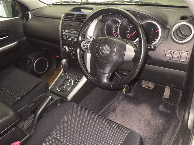 SUZUKI ESCUDO