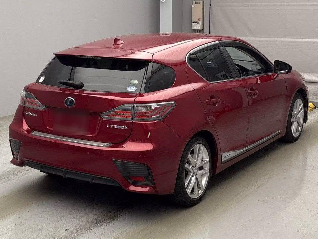 LEXUS CT200H