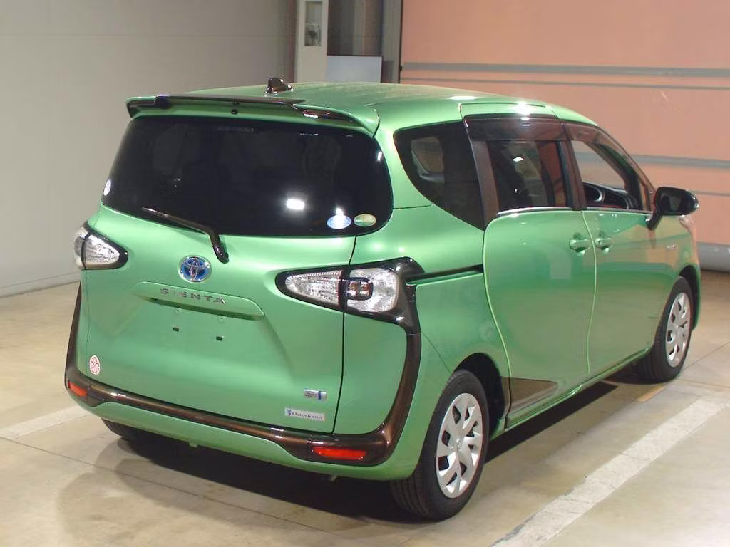 TOYOTA SIENTA