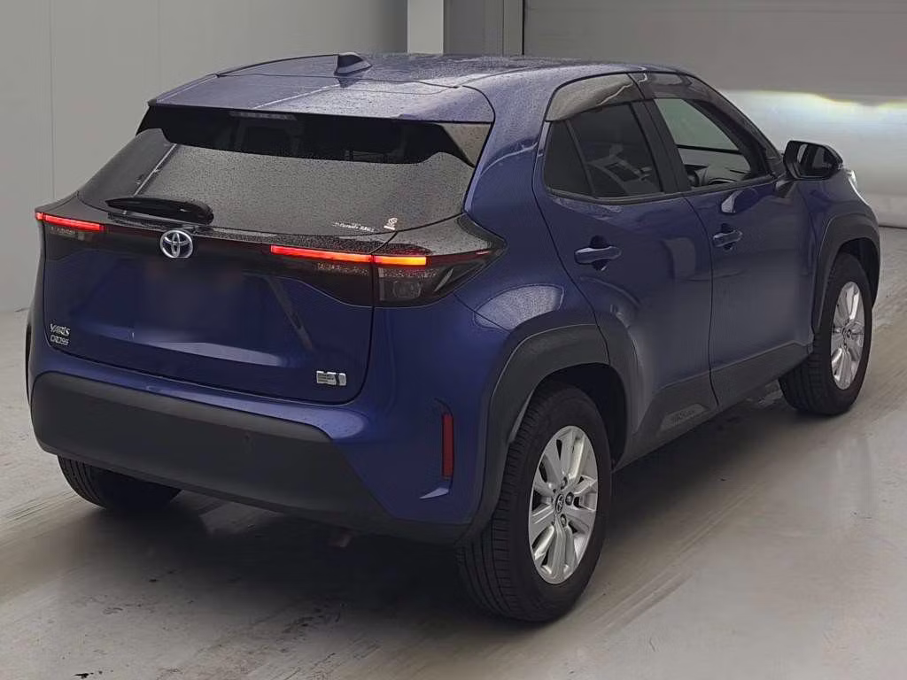 TOYOTA YARIS CROSS