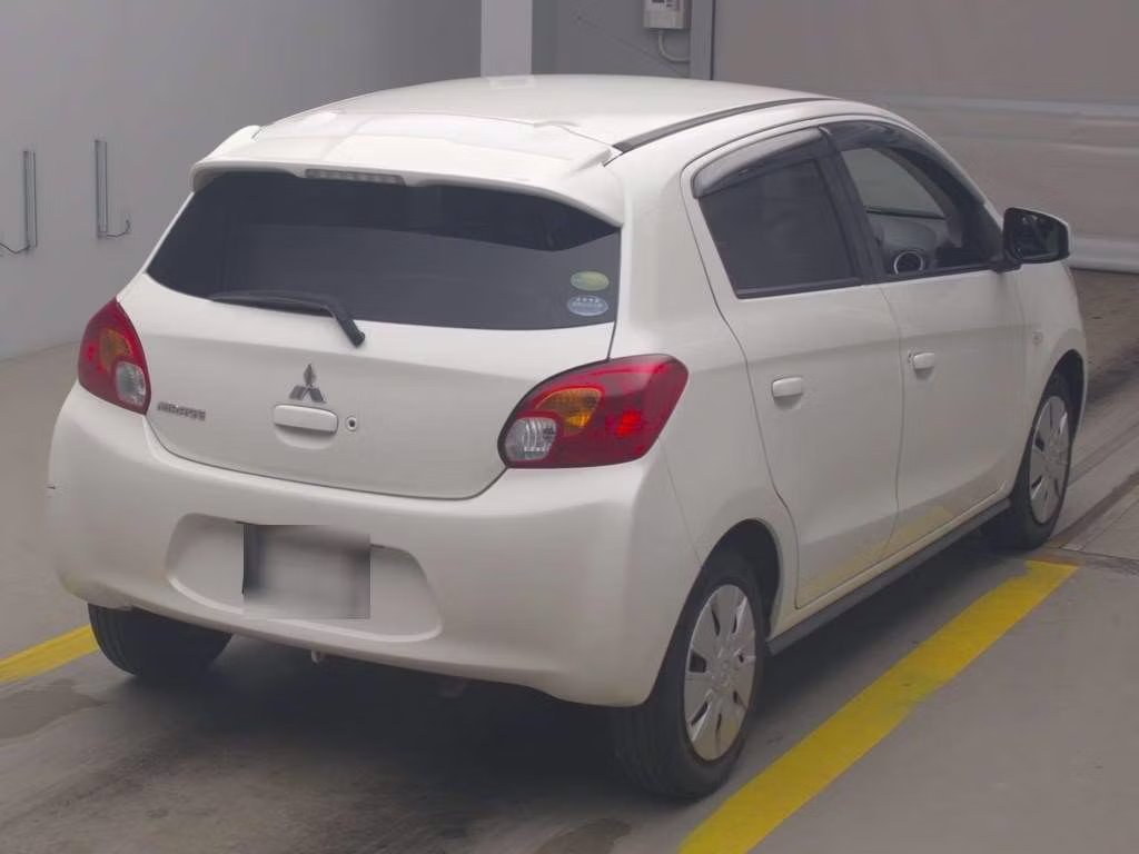 MITSUBISHI MIRAGE