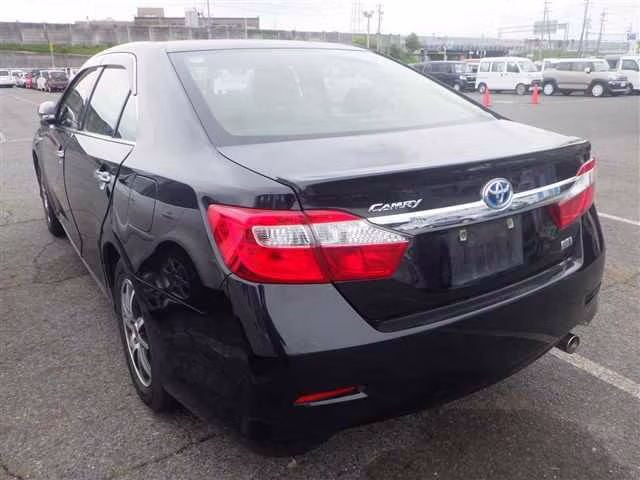 TOYOTA CAMRY