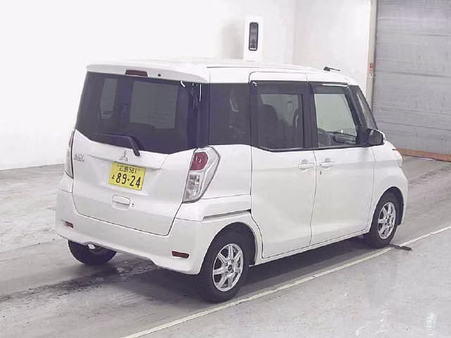 MITSUBISHI EK SPACE