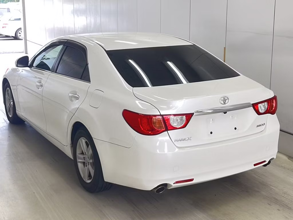 TOYOTA MARK X