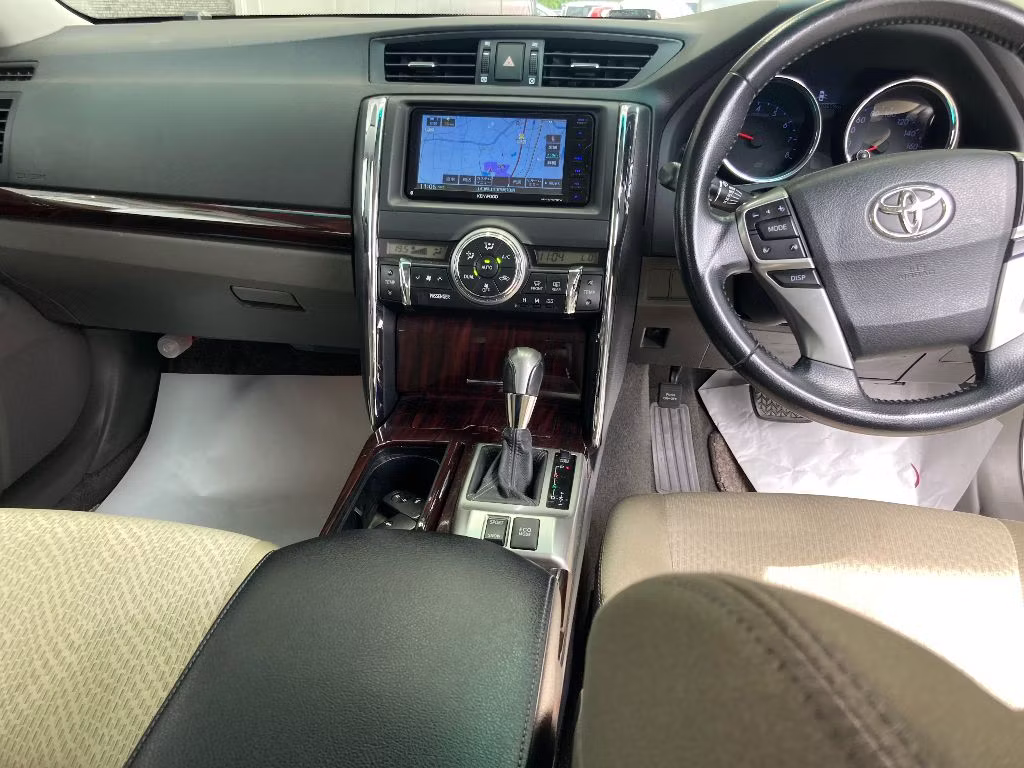 TOYOTA MARK X