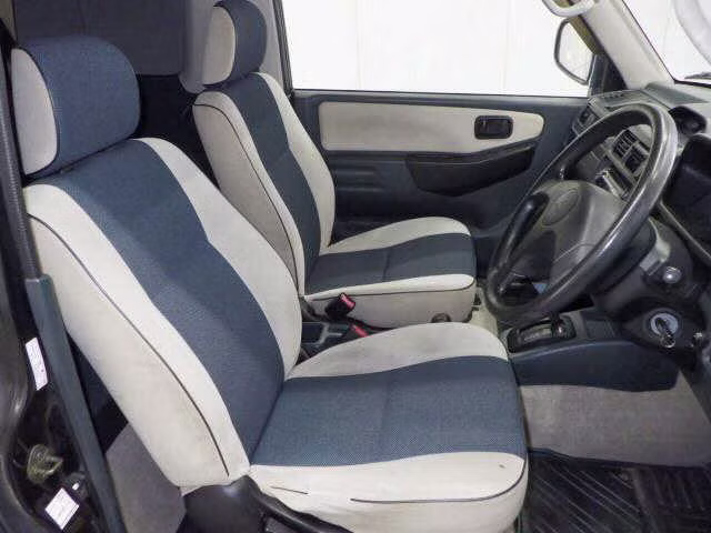 MITSUBISHI PAJERO MINI