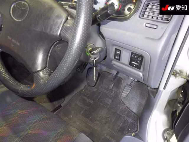 TOYOTA LITE ACE NOAH