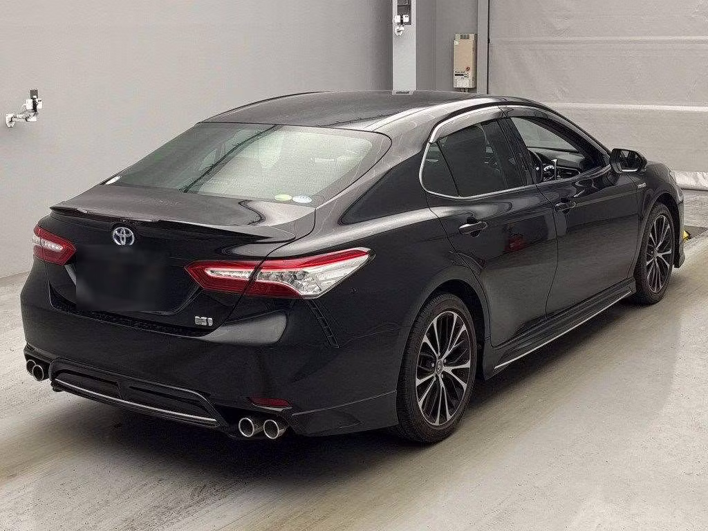 TOYOTA CAMRY