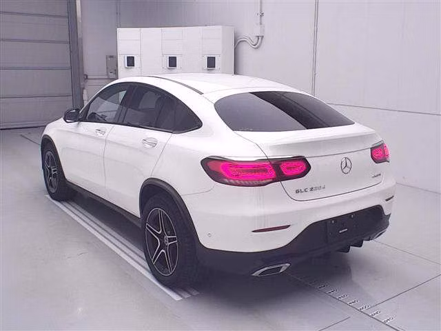 MERCEDES-BENZ GLC COUPE