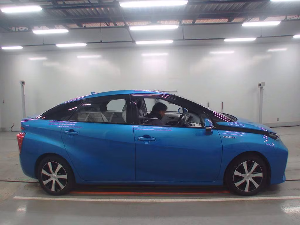 TOYOTA MIRAI