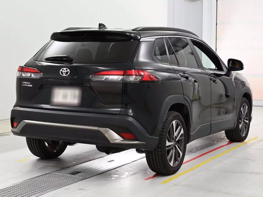 TOYOTA COROLLA CROSS