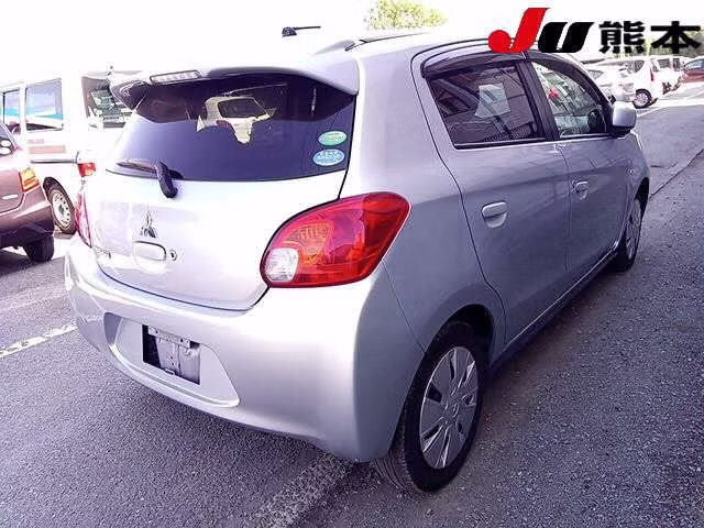 MITSUBISHI MIRAGE