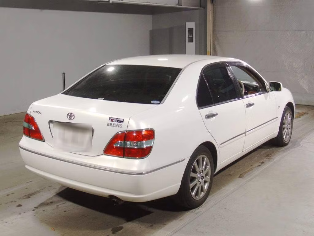 TOYOTA BREVIS