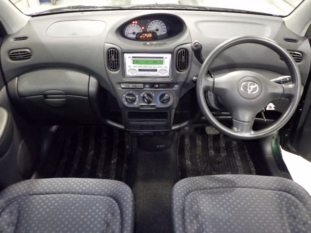 TOYOTA FUNCARGO