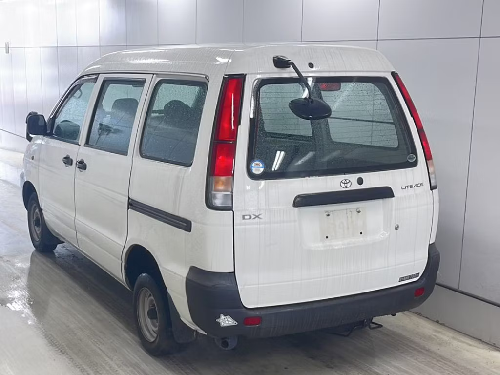TOYOTA LITE ACE