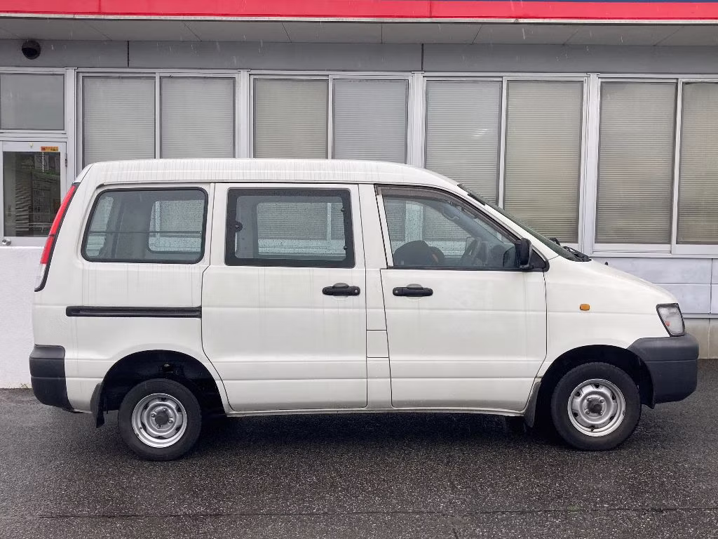 TOYOTA LITE ACE