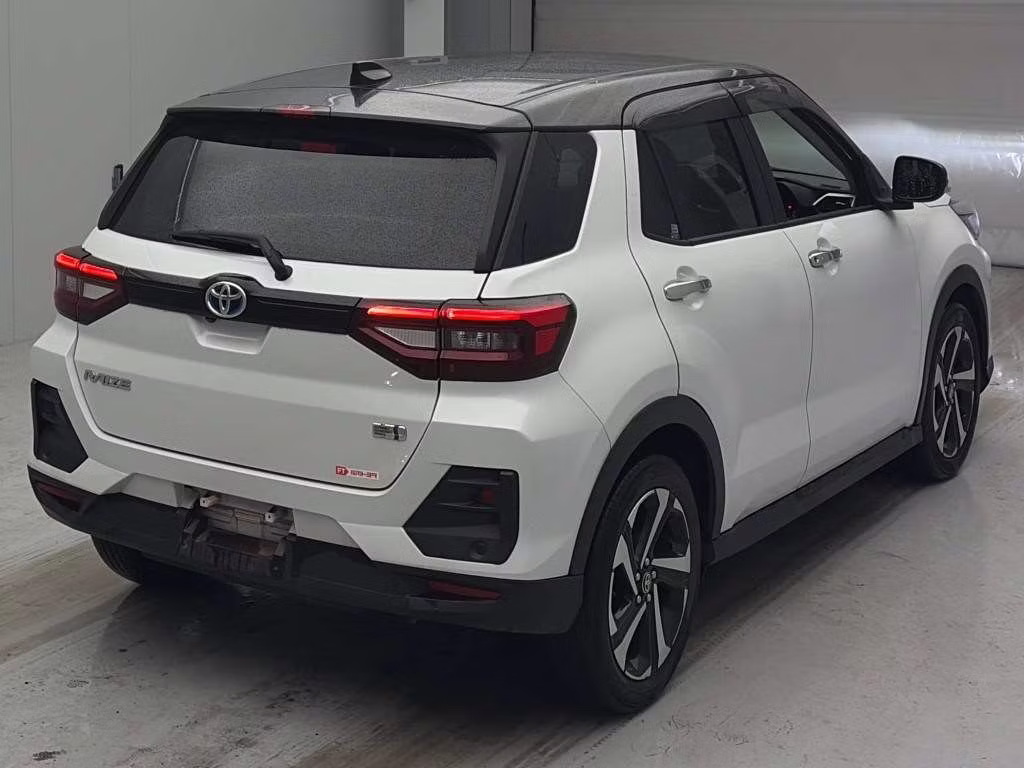TOYOTA RAIZE