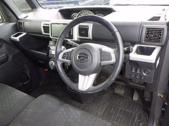DAIHATSU WAKE