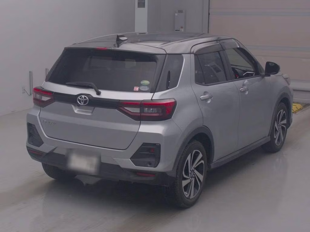 TOYOTA RAIZE
