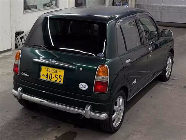 DAIHATSU MIRA GINO