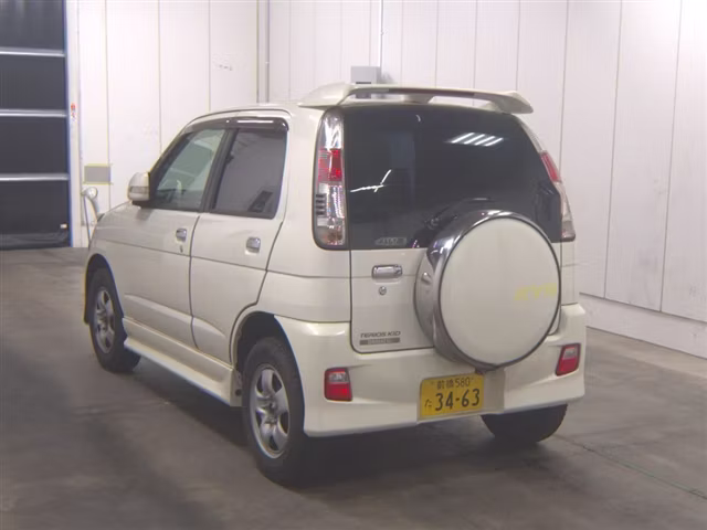 DAIHATSU TERIOS KID
