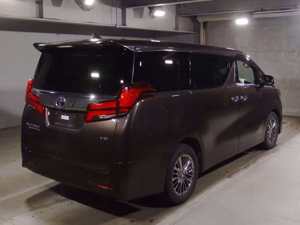 TOYOTA ALPHARD