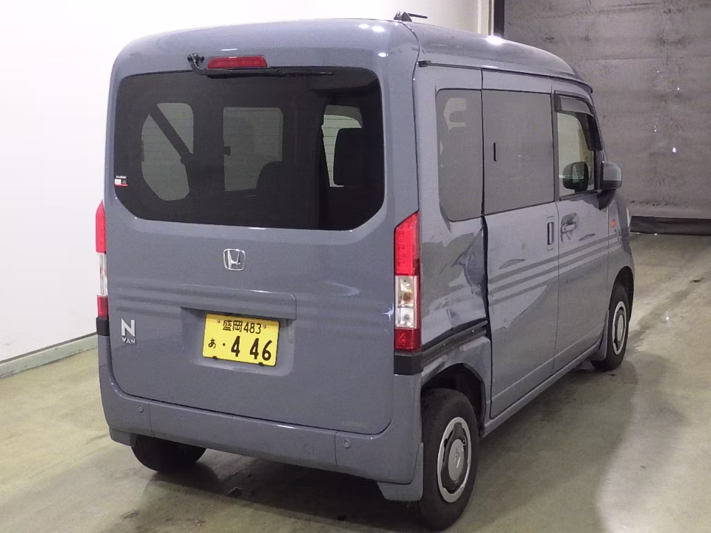 HONDA N-VAN