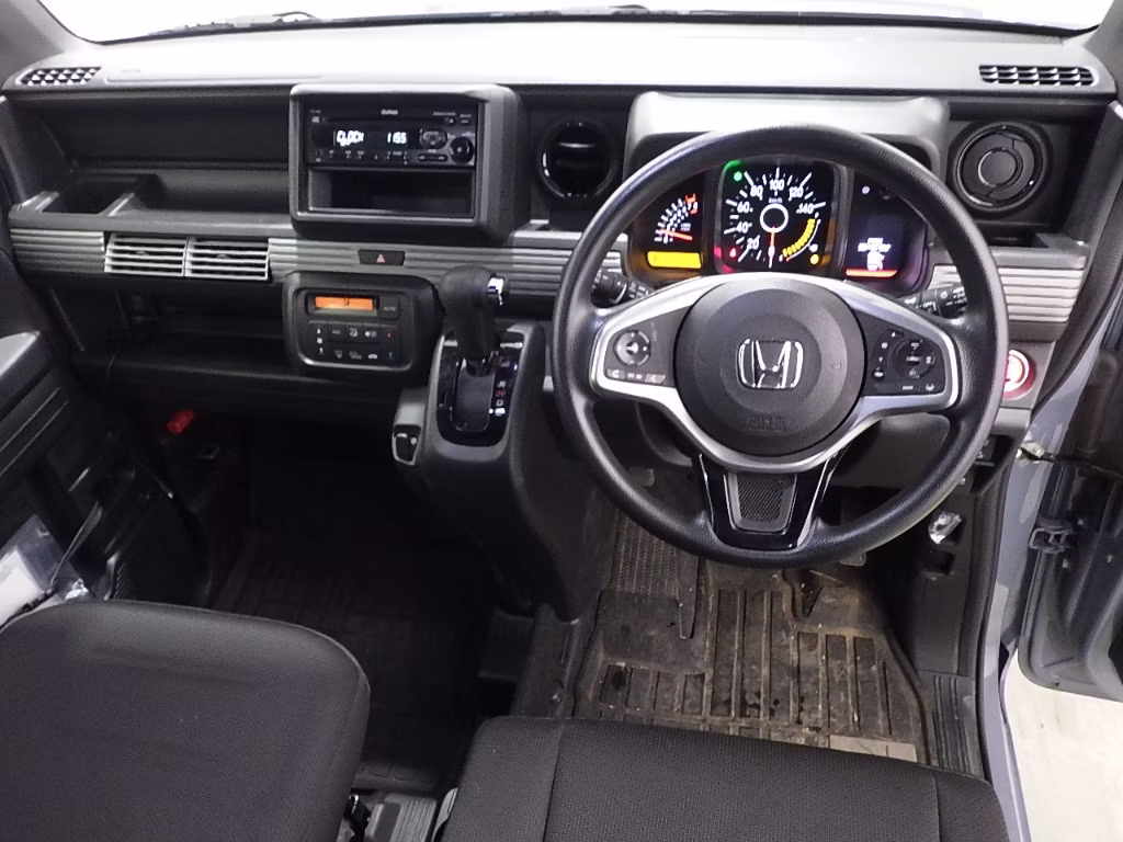 HONDA N-VAN
