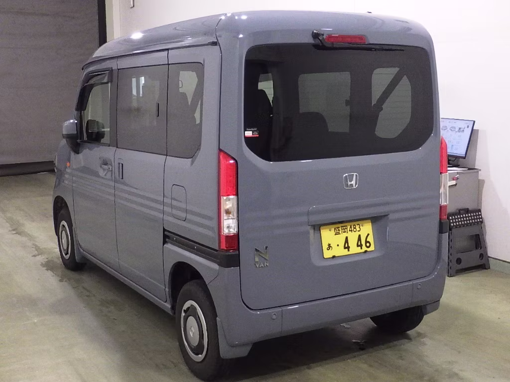 HONDA N-VAN