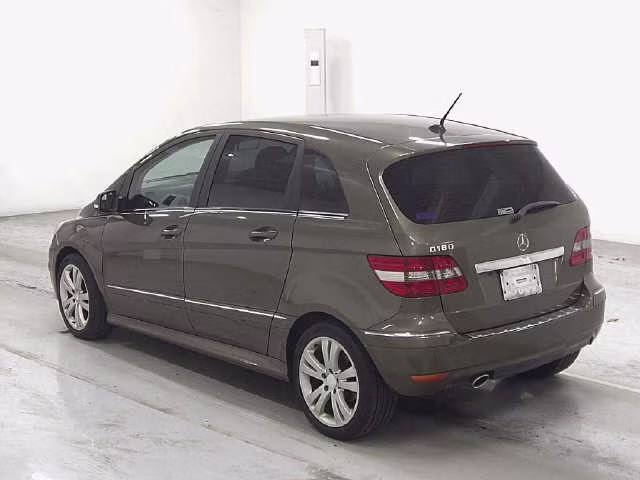 MERCEDES-BENZ B-CLASS