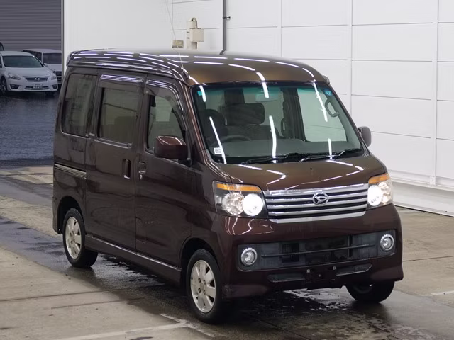 DAIHATSU ATRAI