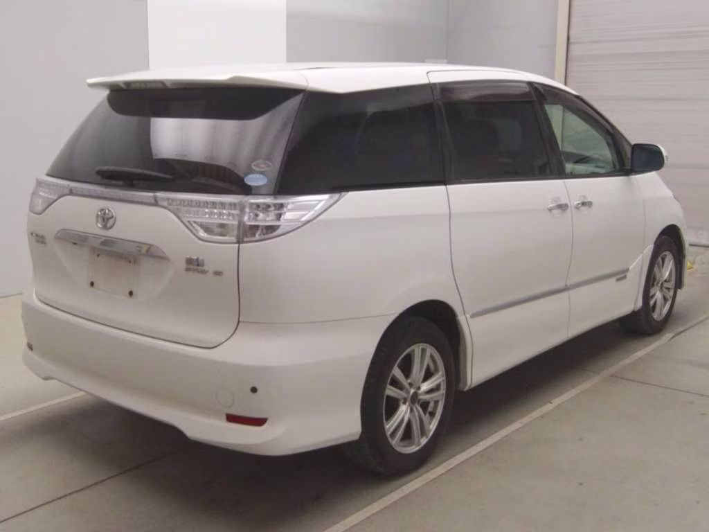 TOYOTA ESTIMA