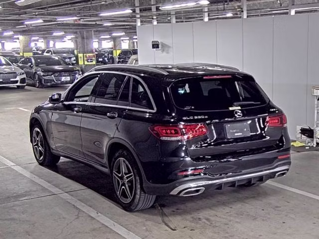 MERCEDES-BENZ GLC-CLASS