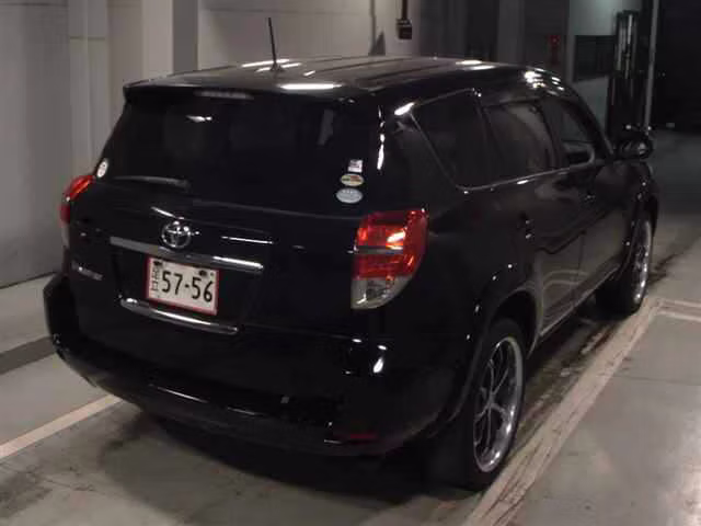 TOYOTA VANGUARD