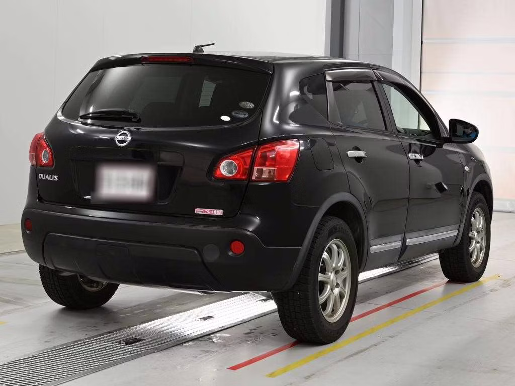 NISSAN DUALIS