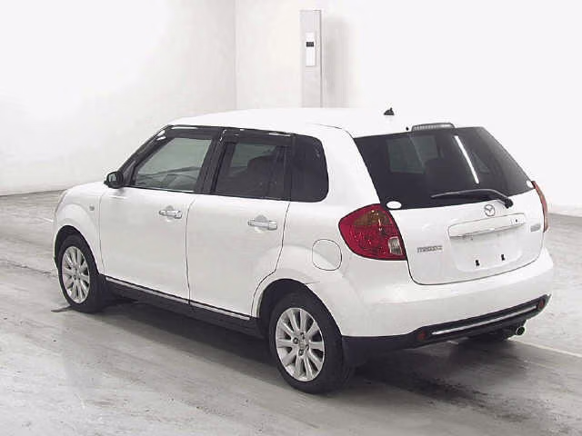 MAZDA VERISA