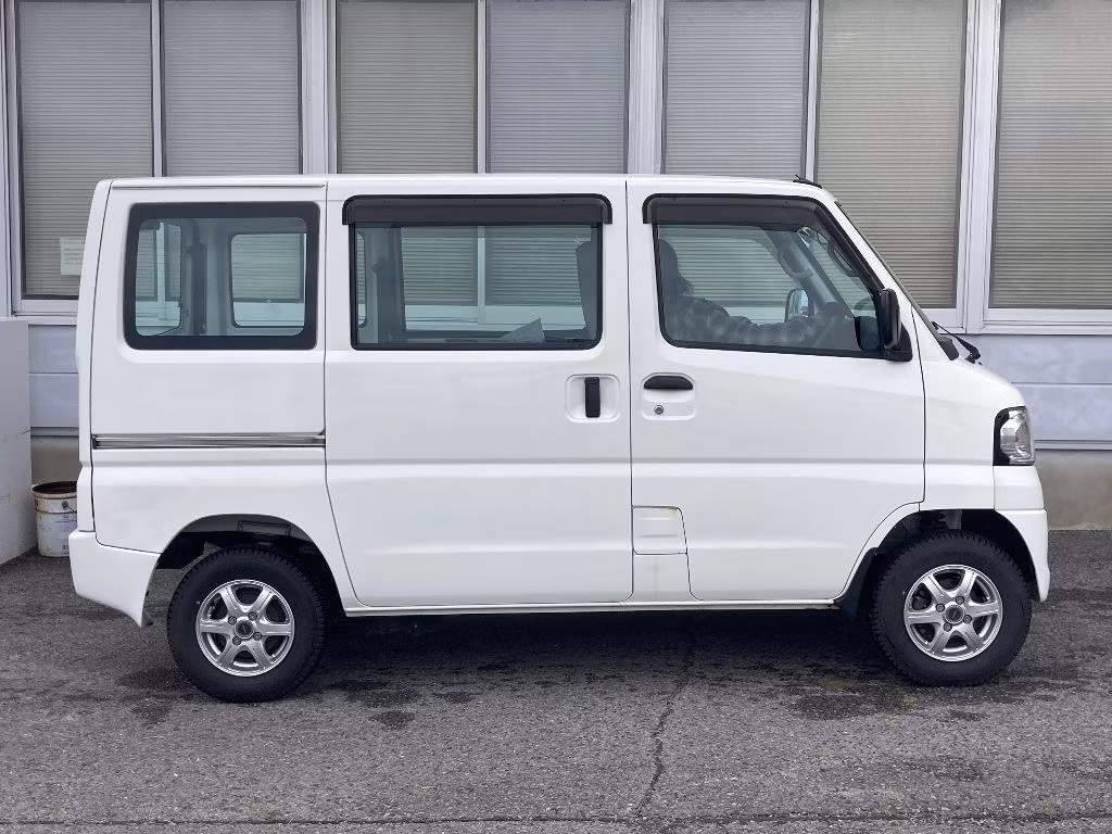 MITSUBISHI MINICAB MIEV