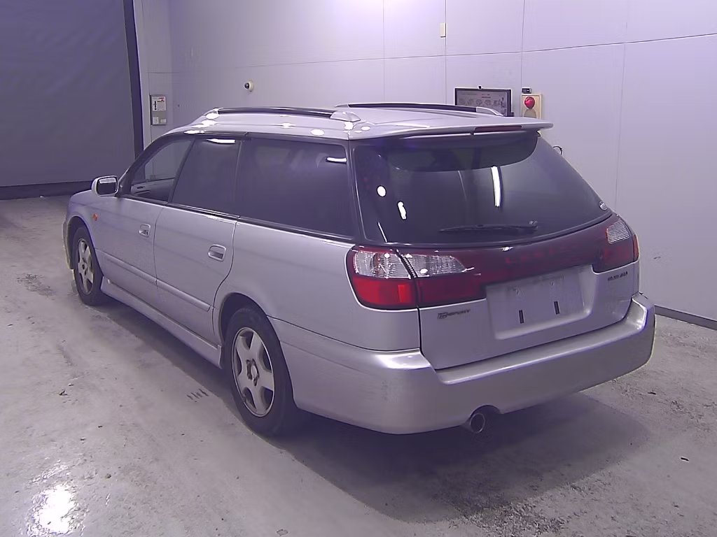 SUBARU LEGACY