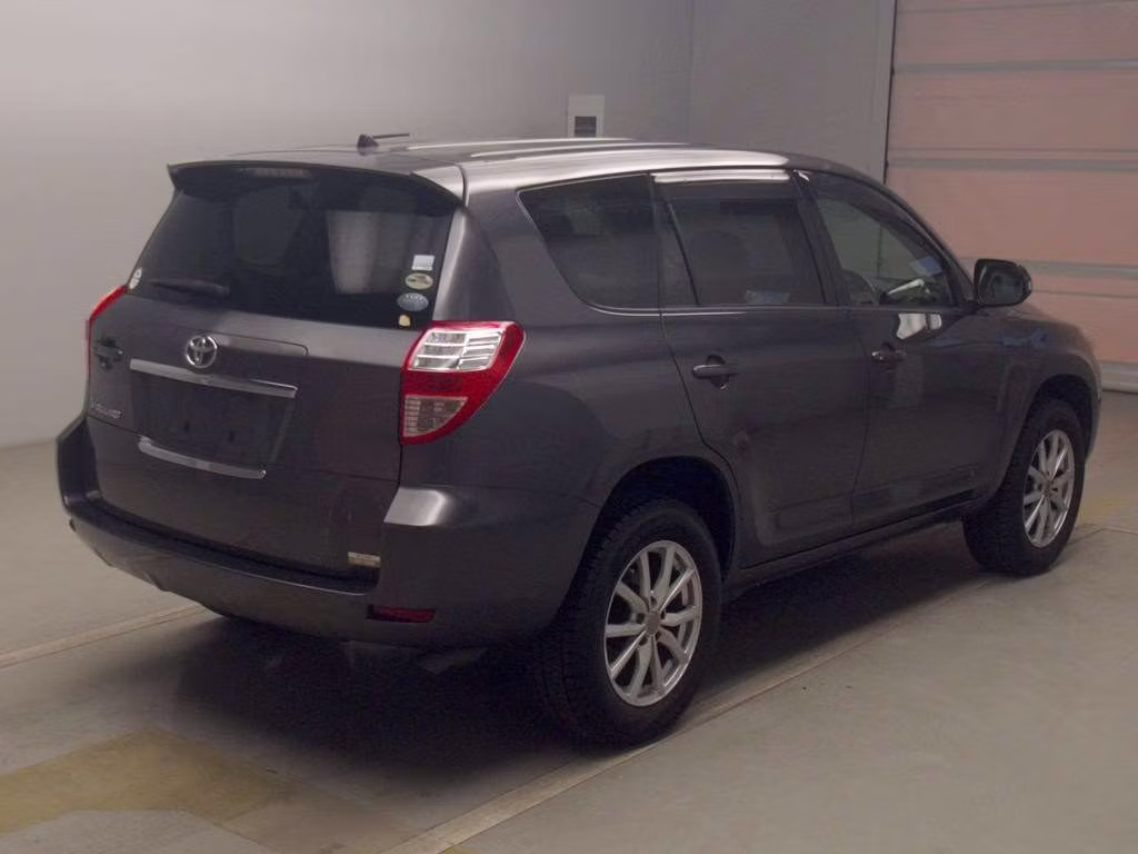 TOYOTA VANGUARD