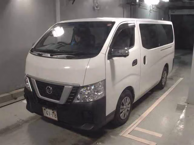 NISSAN NV350 CARAVAN