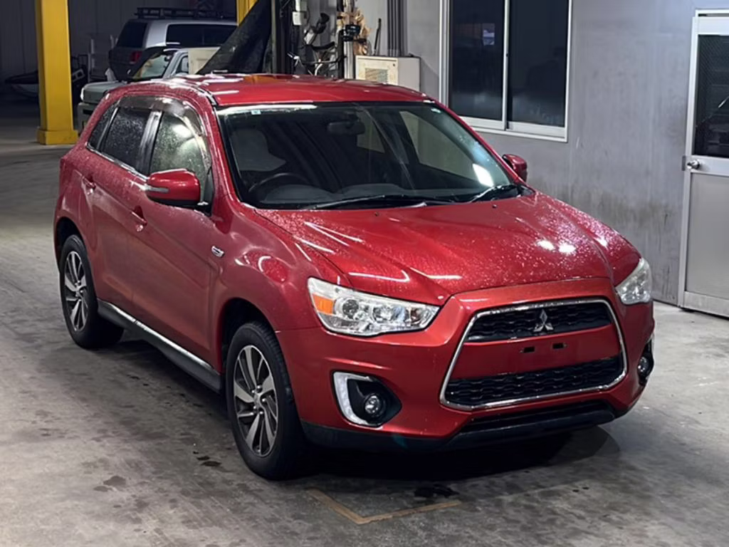 MITSUBISHI RVR