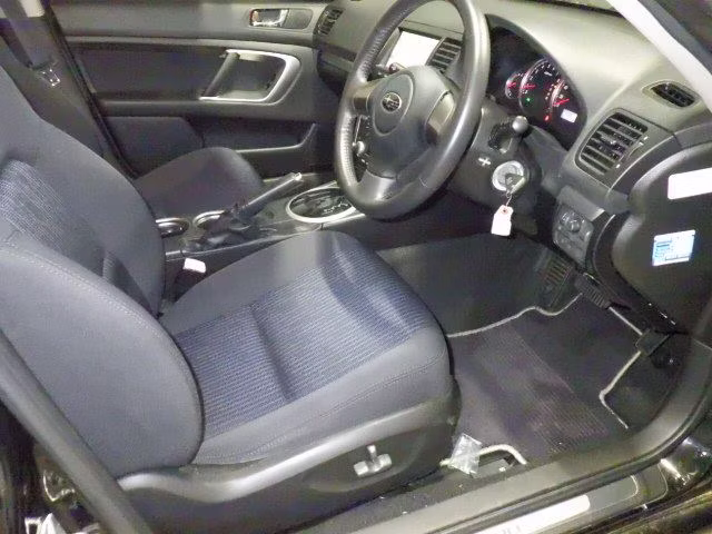 SUBARU LEGACY