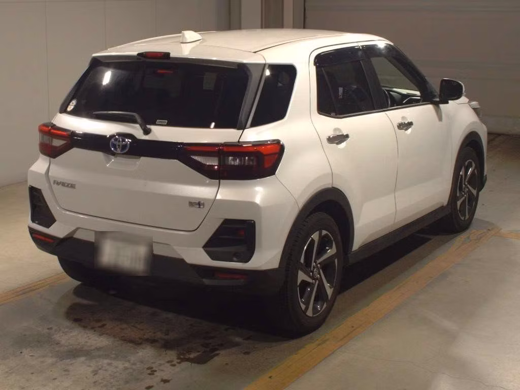 TOYOTA RAIZE