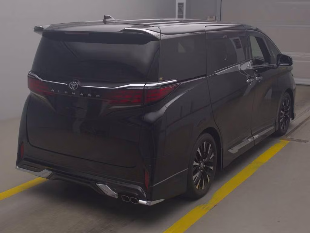 TOYOTA ALPHARD